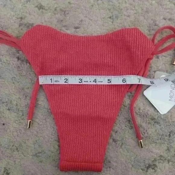 Monday Swimwear Women's Cala Conta Crinkle Sangria Orange Bottom P (0-2) - Picture 13 of 14